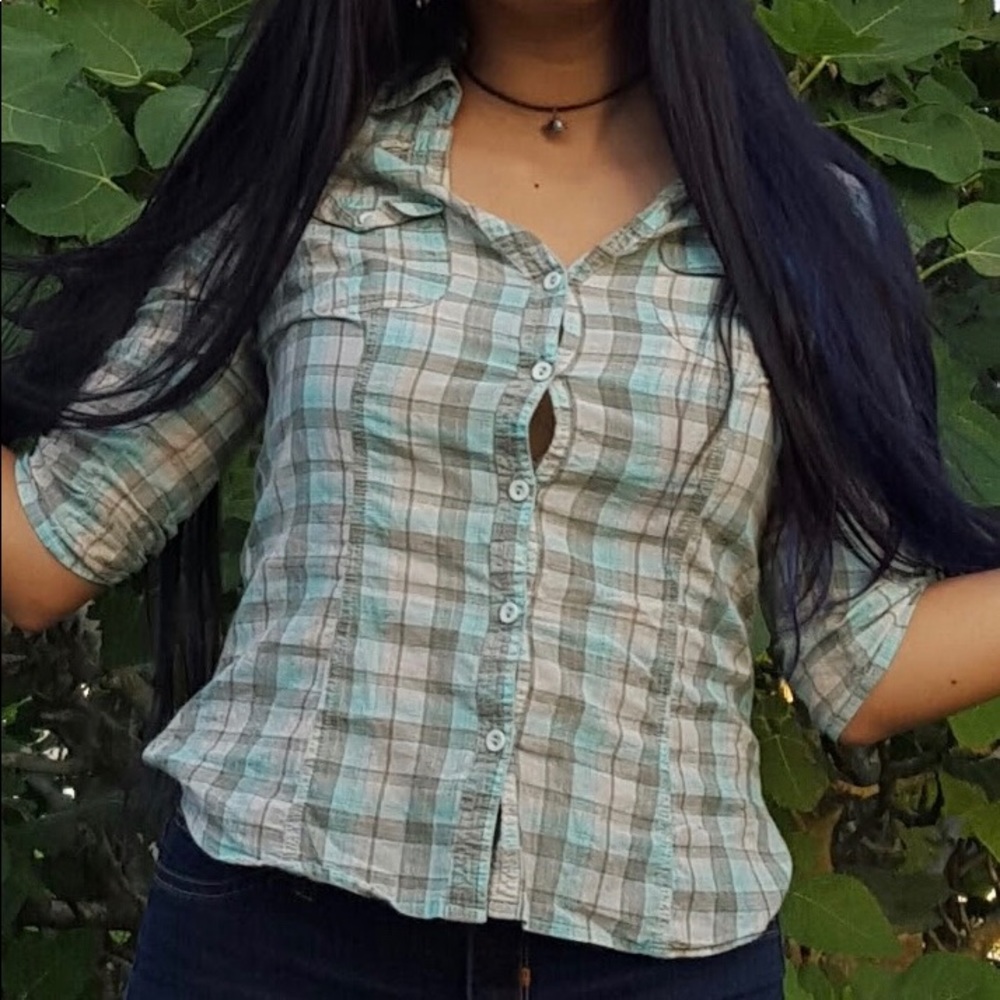 🎼 Mint green and gray plaid top 🎼